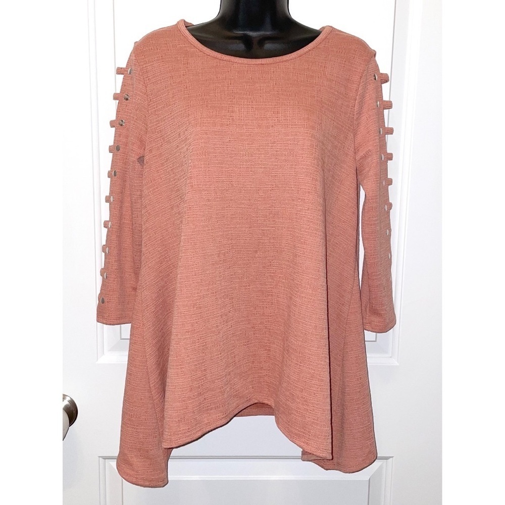 89th & Madison orange top